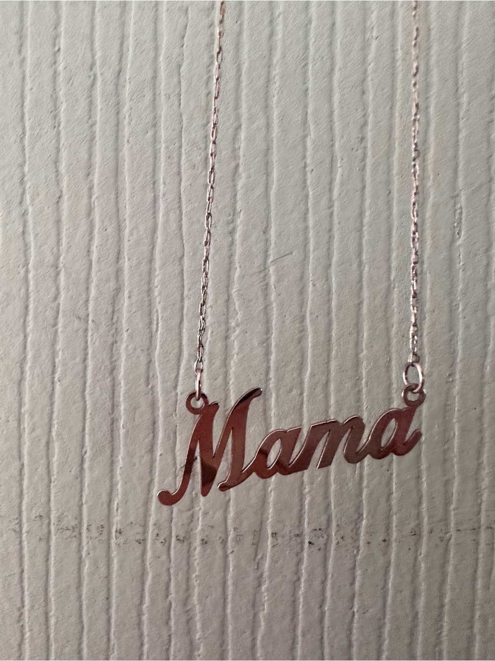 Mama Script Name Necklace in solid 14k rose gold
